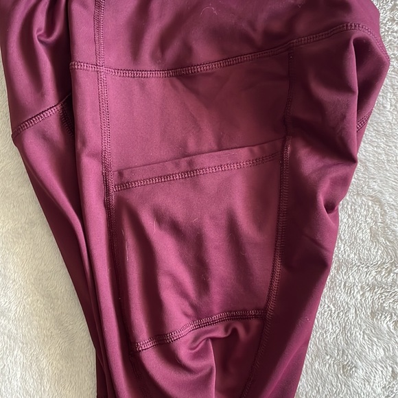 Layer 8 High Waisted Pocket Leggings - Picture 5 of 5